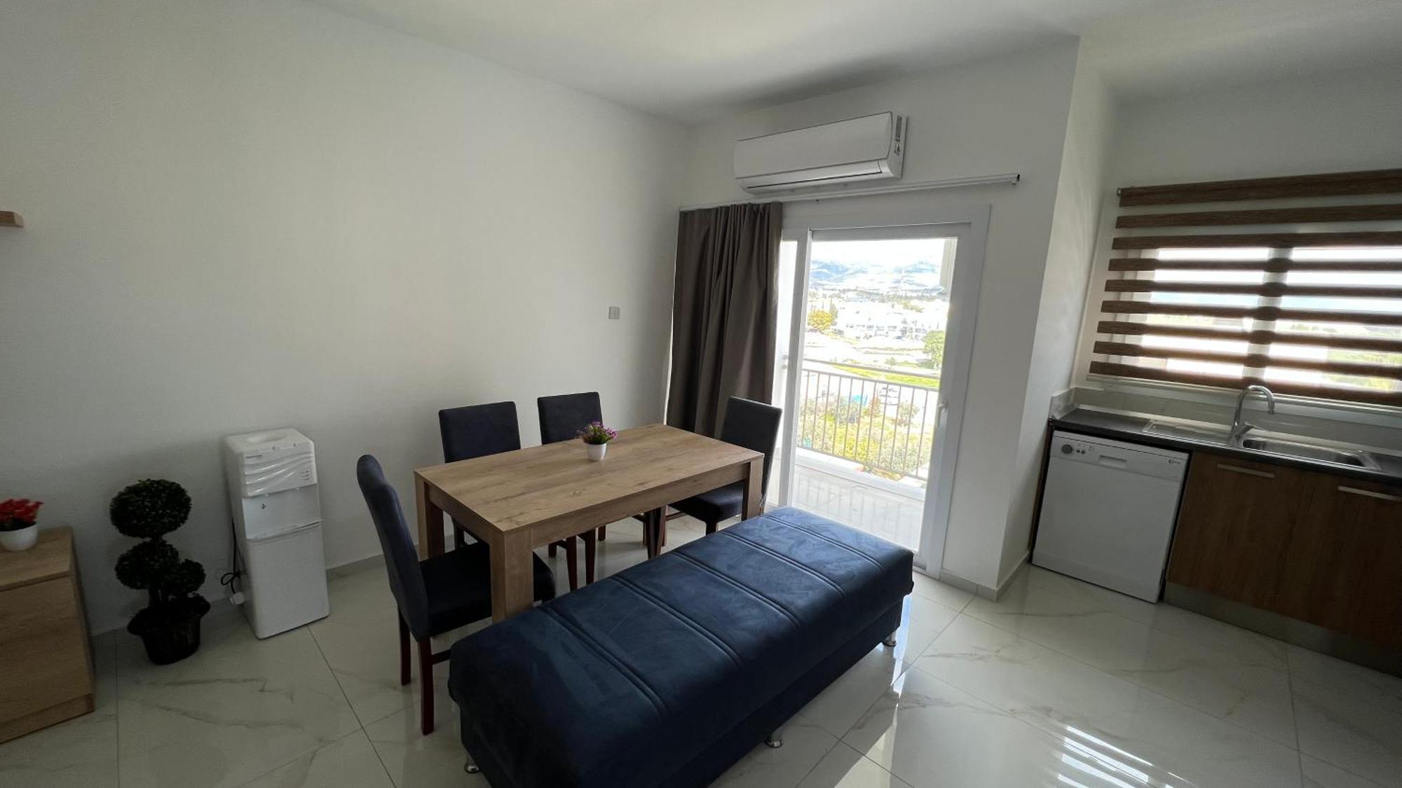 Tetris Apartment Spacious Comfortable Nicosia Room photo