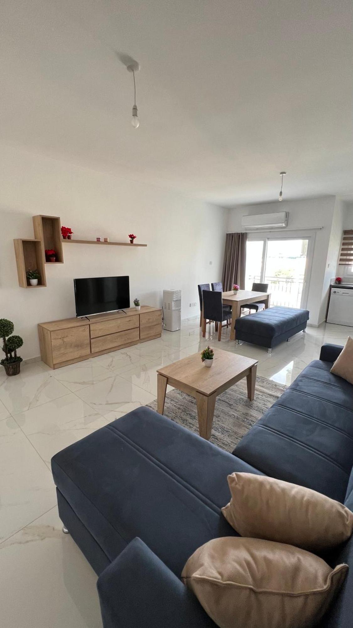 Tetris Apartment Spacious Comfortable Nicosia Room photo