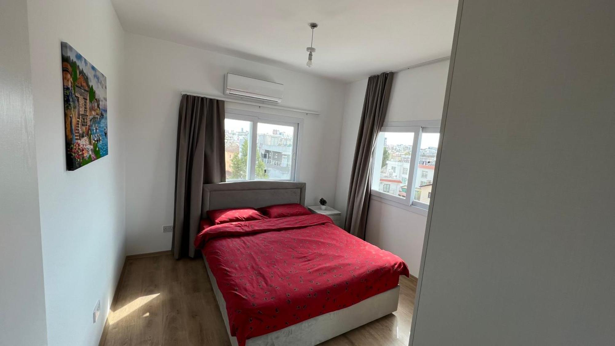 Tetris Apartment Spacious Comfortable Nicosia Room photo