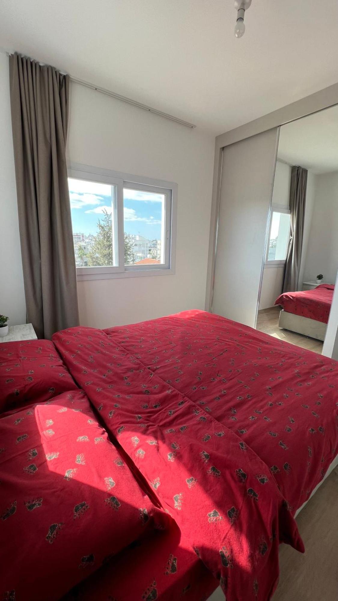 Tetris Apartment Spacious Comfortable Nicosia Room photo