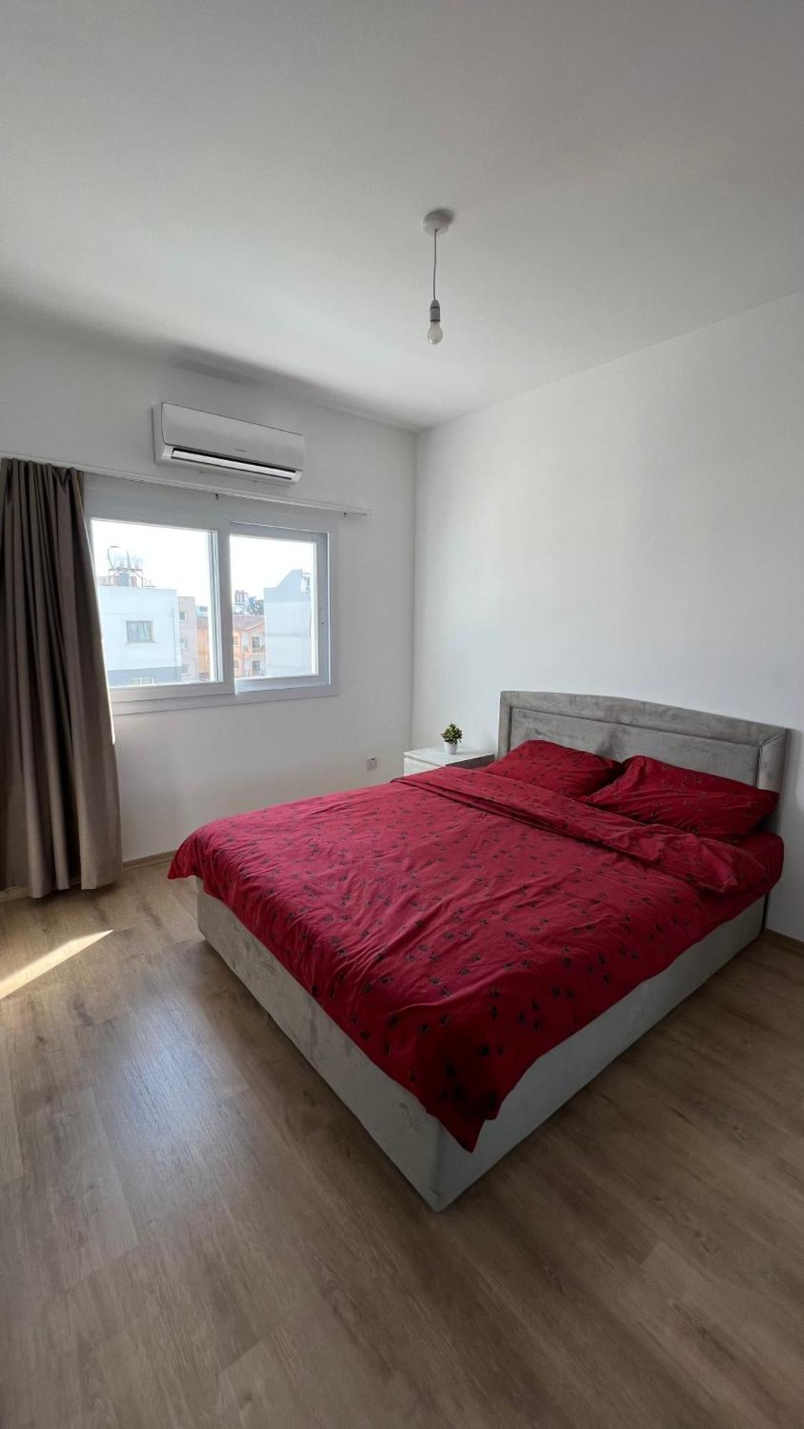 Tetris Apartment Spacious Comfortable Nicosia Room photo