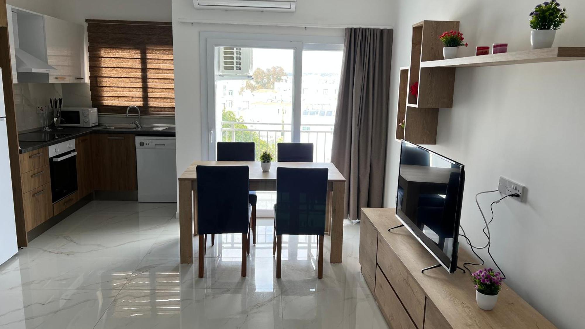 Tetris Apartment Spacious Comfortable Nicosia Room photo