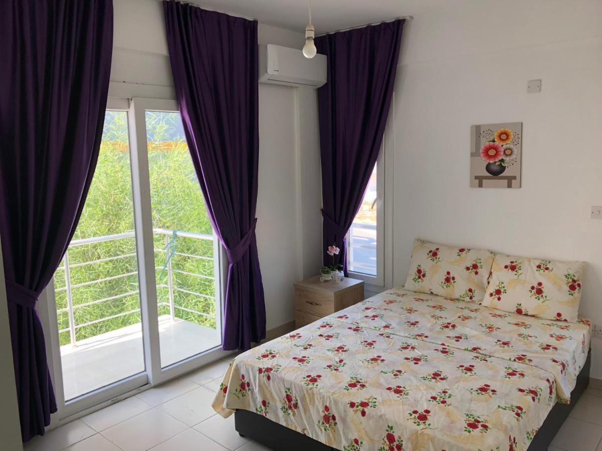 Tetris Apartment Spacious Comfortable Nicosia Exterior photo